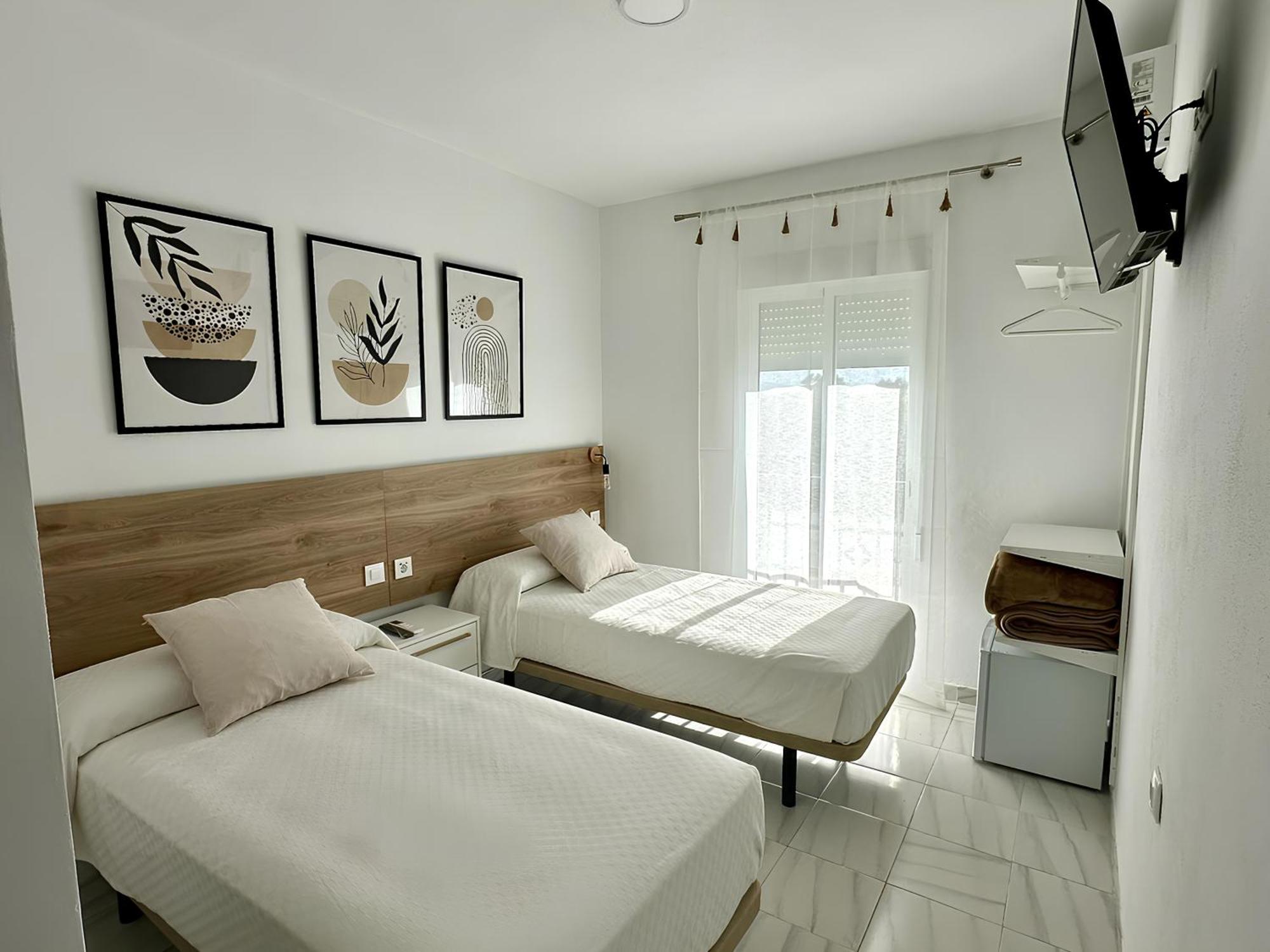 Hostal Merino Jedula Buitenkant foto